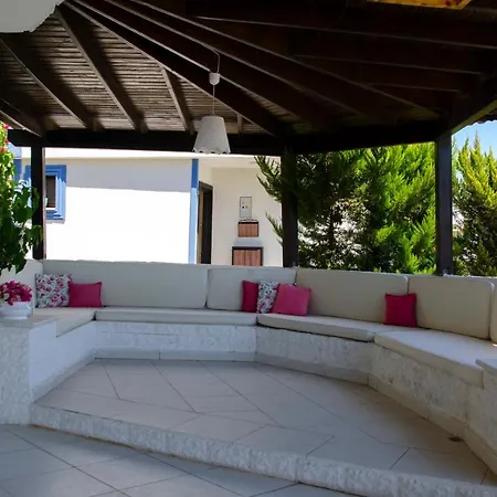 Holiday home House With Private Beach And Terrace In Milas *